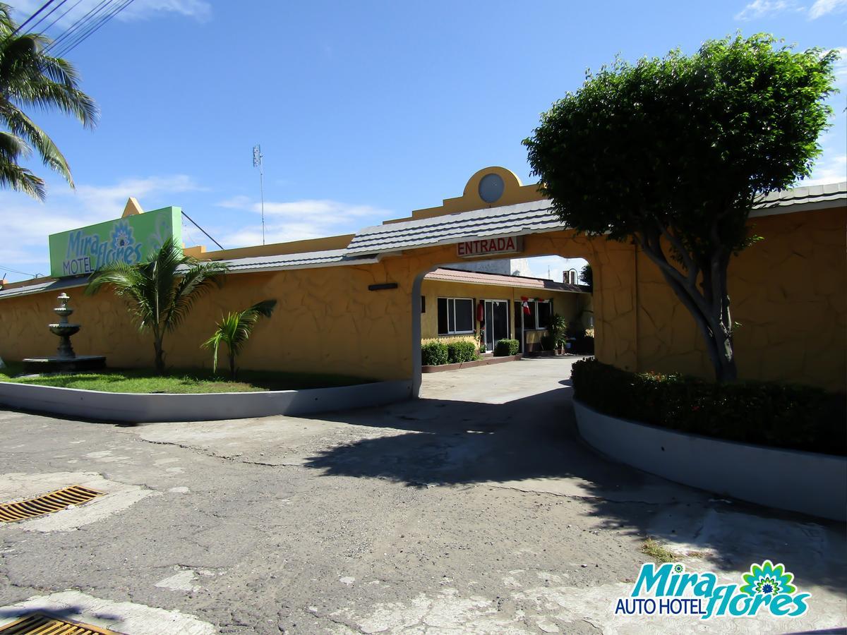 Autohotel Miraflores Boca del Río Exterior foto